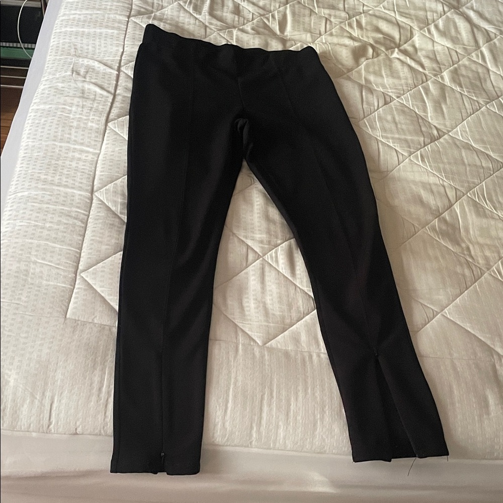 Black Leggings with line detail down from and front ankle zipper